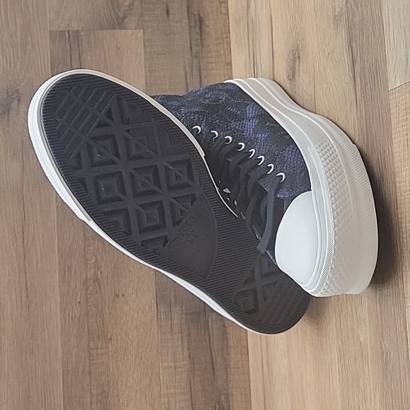 Converse High top Brand new platform. - Picture 4 of 14